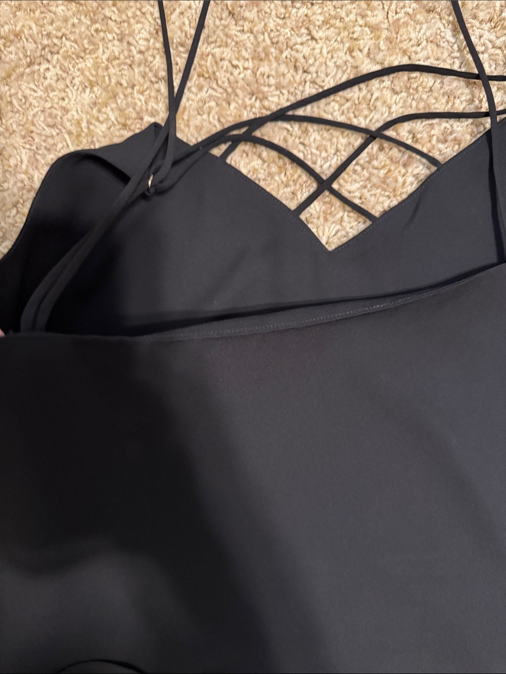 Express Women's Black Strappy V-Neck Tank Top - Picture 2 of 5